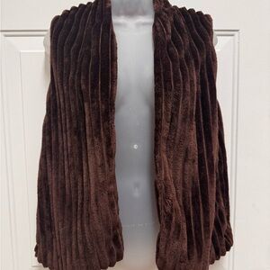 Plush Ribbed Brown Faux Fur Vest - Women's Cozy Layer